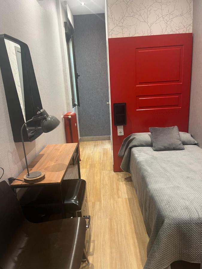 Camera Singola con Bagno Privato